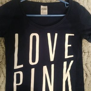 VS Pink tee